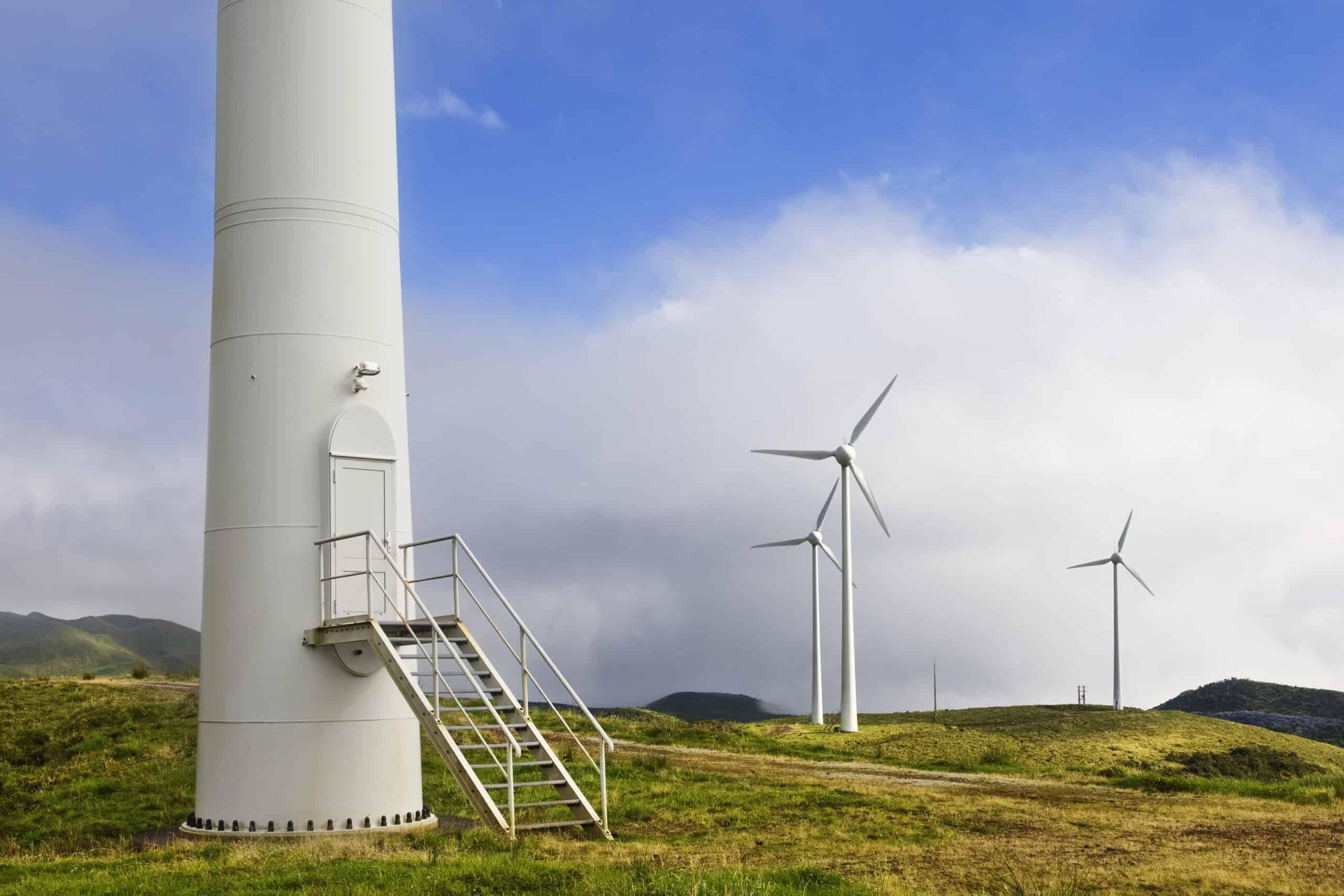 wind tower construction